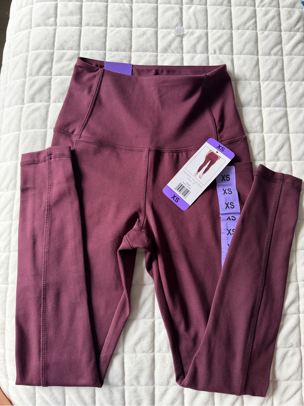 Danskin Girls' High-Rise Leggings in Plum